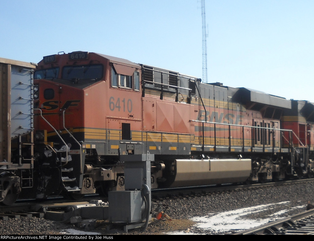 BNSF 6410